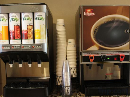 Фото Best Western King George Inn & Suites