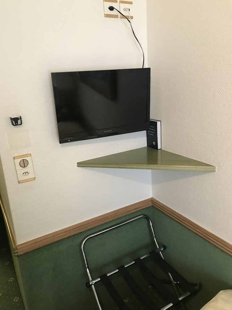 Фото Arlette Am Hauptbahnhof Hotel