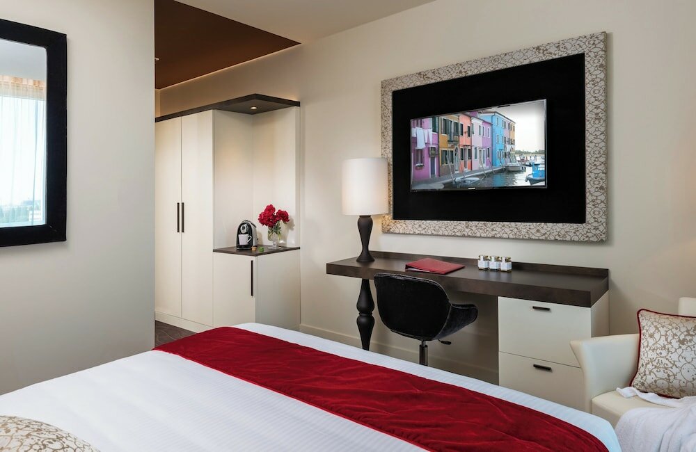 Фото Leonardo Royal Hotel Venice Mestre