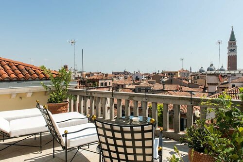 Гостиница Nolinski Venezia Evok Collection в Венеции