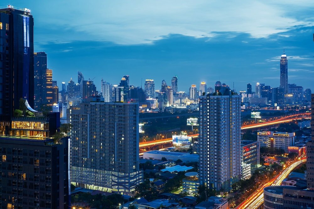 Фото Avani Ratchada Bangkok Hotel