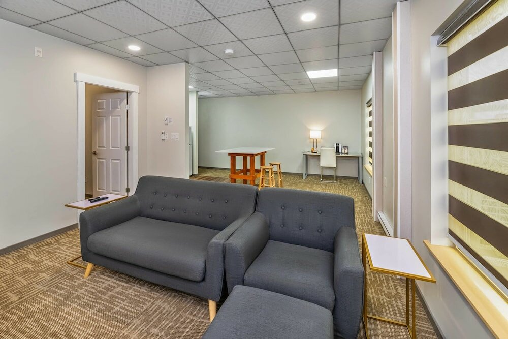 Фото Quality Inn Sunshine Suites