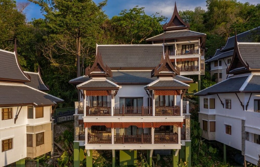 Фото Thavorn Beach Village Resort & SPA