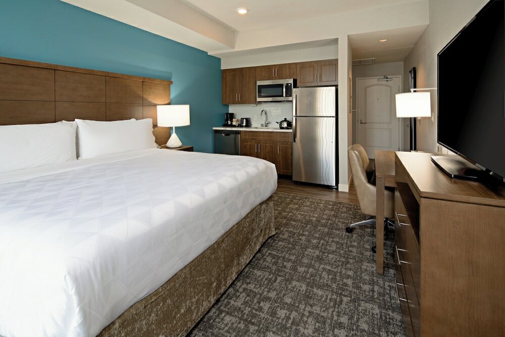 Фото Staybridge Suites Long Beach Airport, an Ihg Hotel