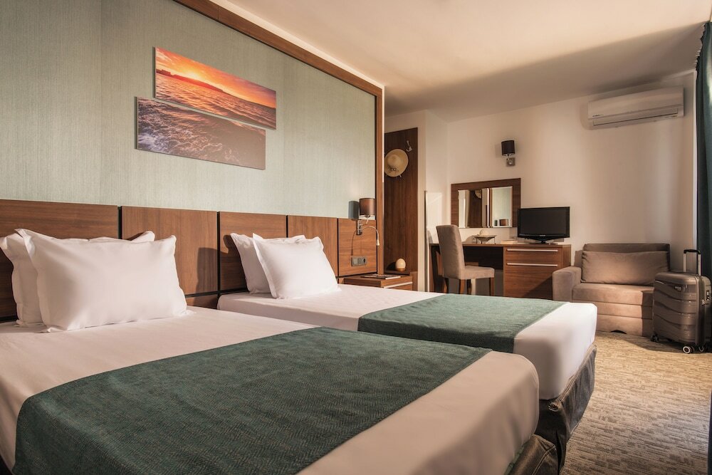 Фото Hotel Pomorie Sun