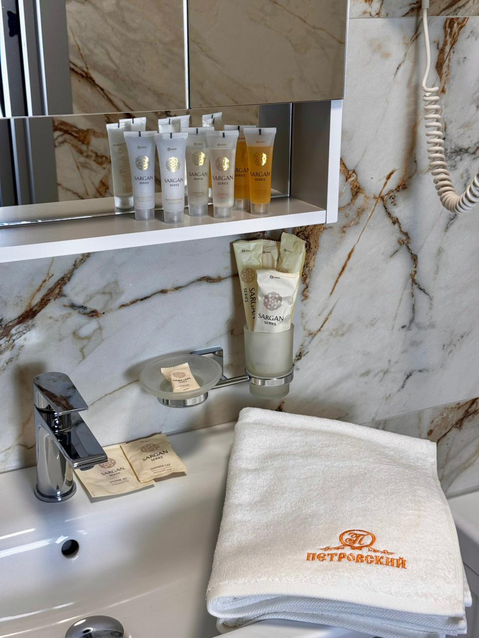 Фото Петровский