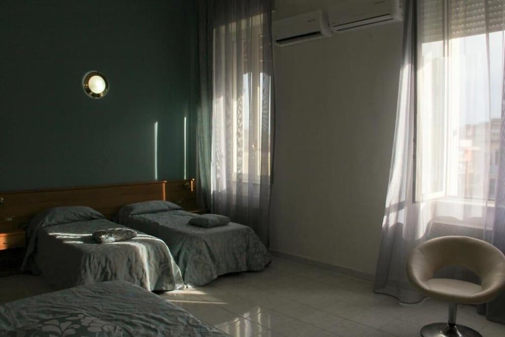 Фото Hotel Santa Marta