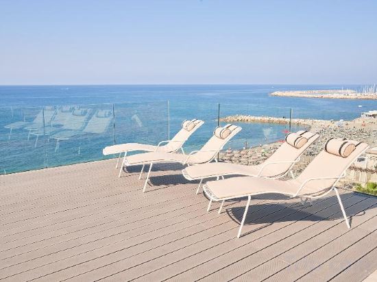 Фото Palace Lido Hotel & Suites