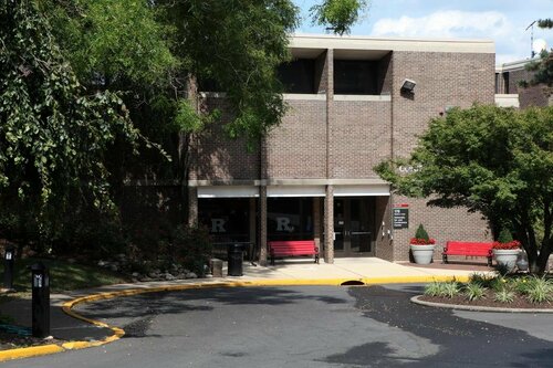 Гостиница Rutgers University Inn and Conference Center в Нью Брансуике