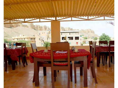 Hotel Fort Side