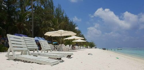 Гостиница Sunny Suites Inn в Мале