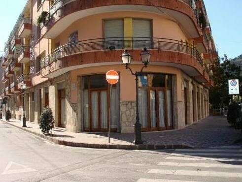 Гостиница Hotel Mignon в Алассио