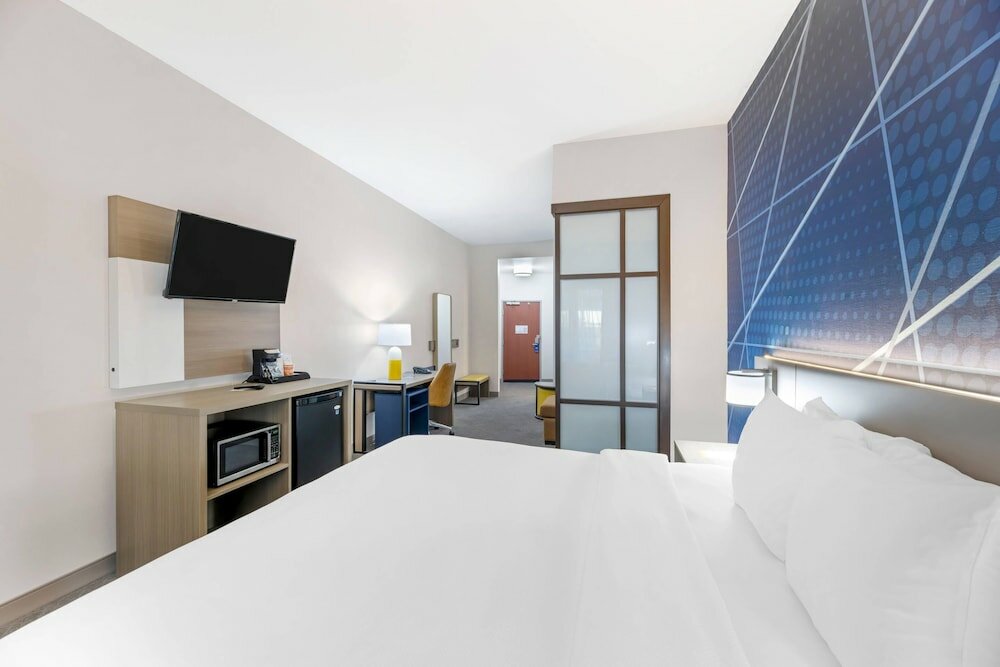 Фото Comfort Suites Pecos