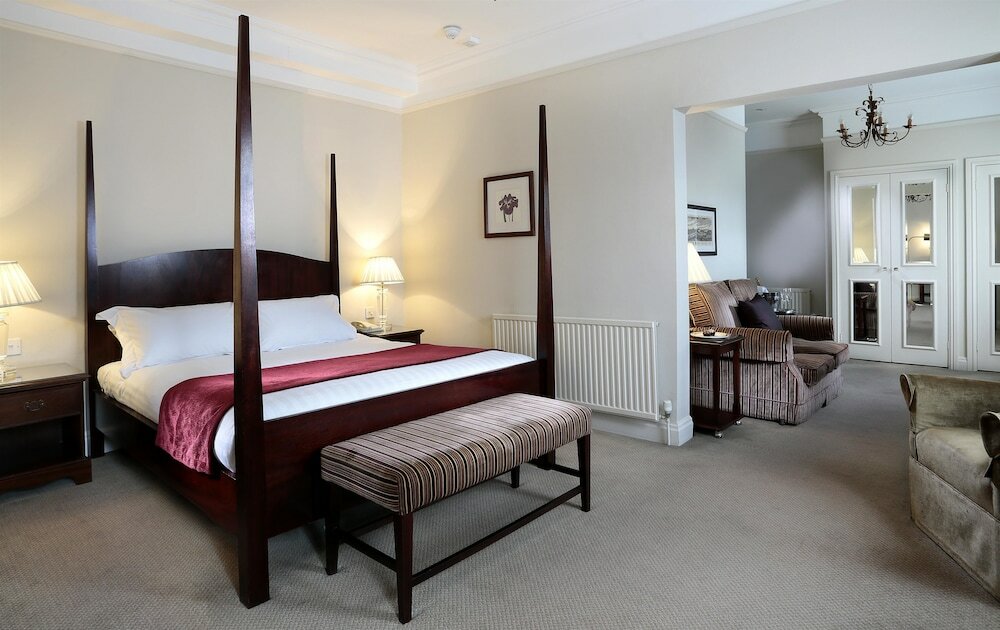 Фото Macdonald New Blossoms Hotel, Chester
