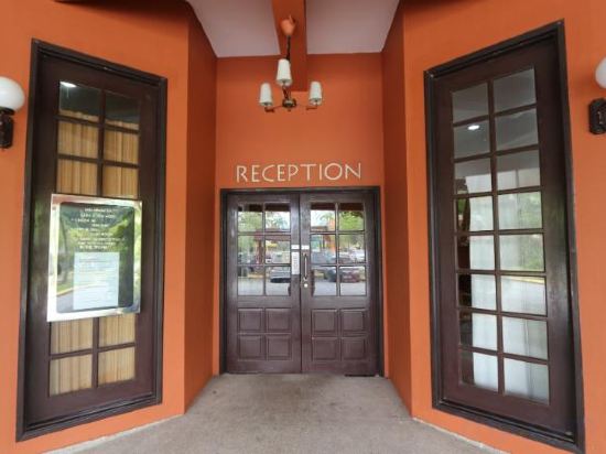 Фото Bukit Merah Laketown Resort