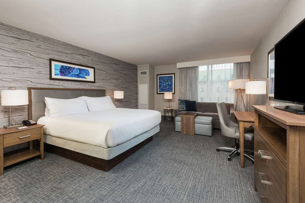Фото Homewood Suites by Hilton Ottawa Downtown