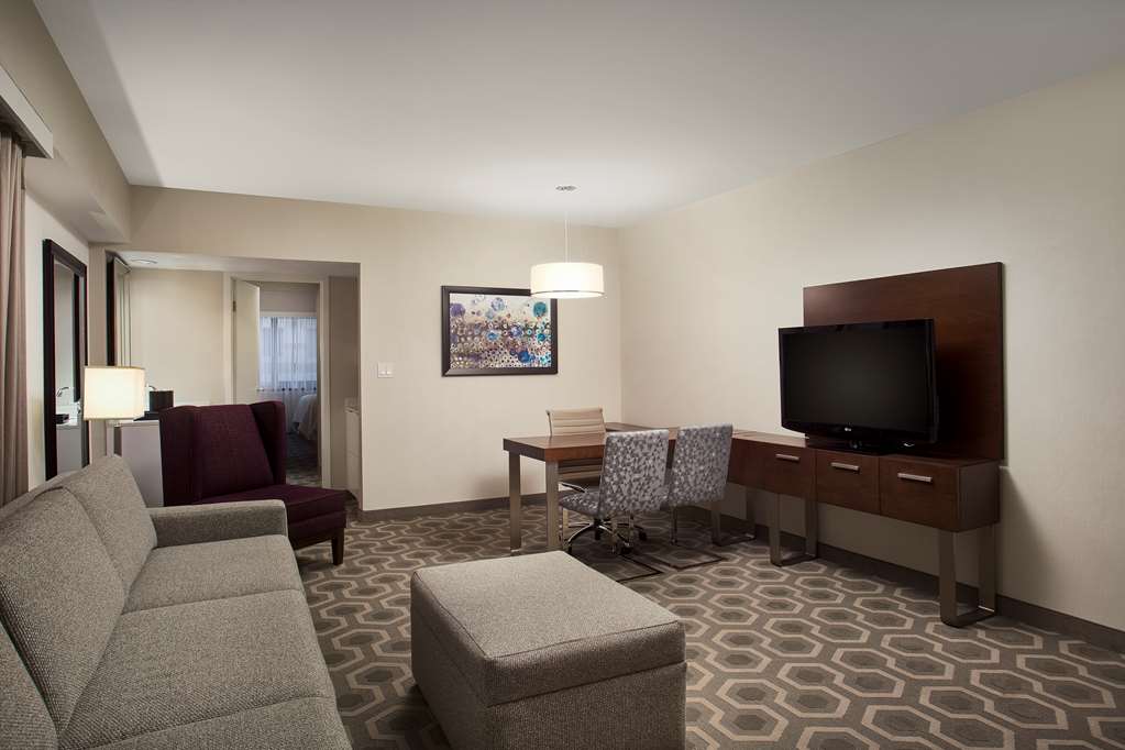 Фото Embassy Suites by Hilton Washington Dc Georgetown