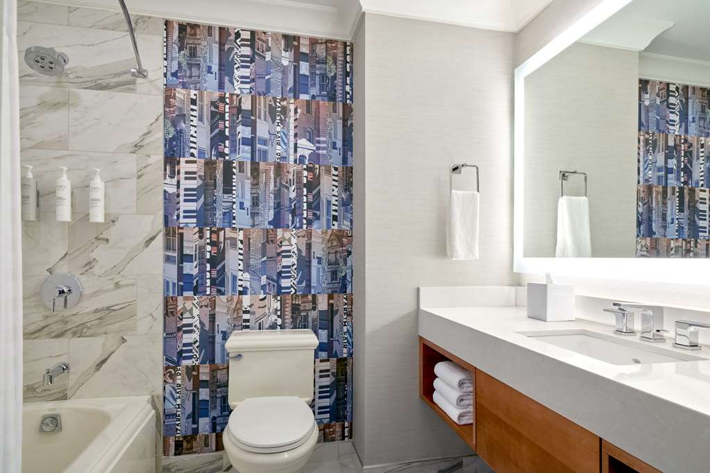 Фото Embassy Suites by Hilton Washington D. C. – Convention Center