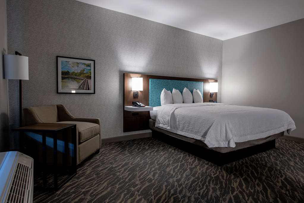 Фото Hampton Inn & Suites Duncanville Dallas