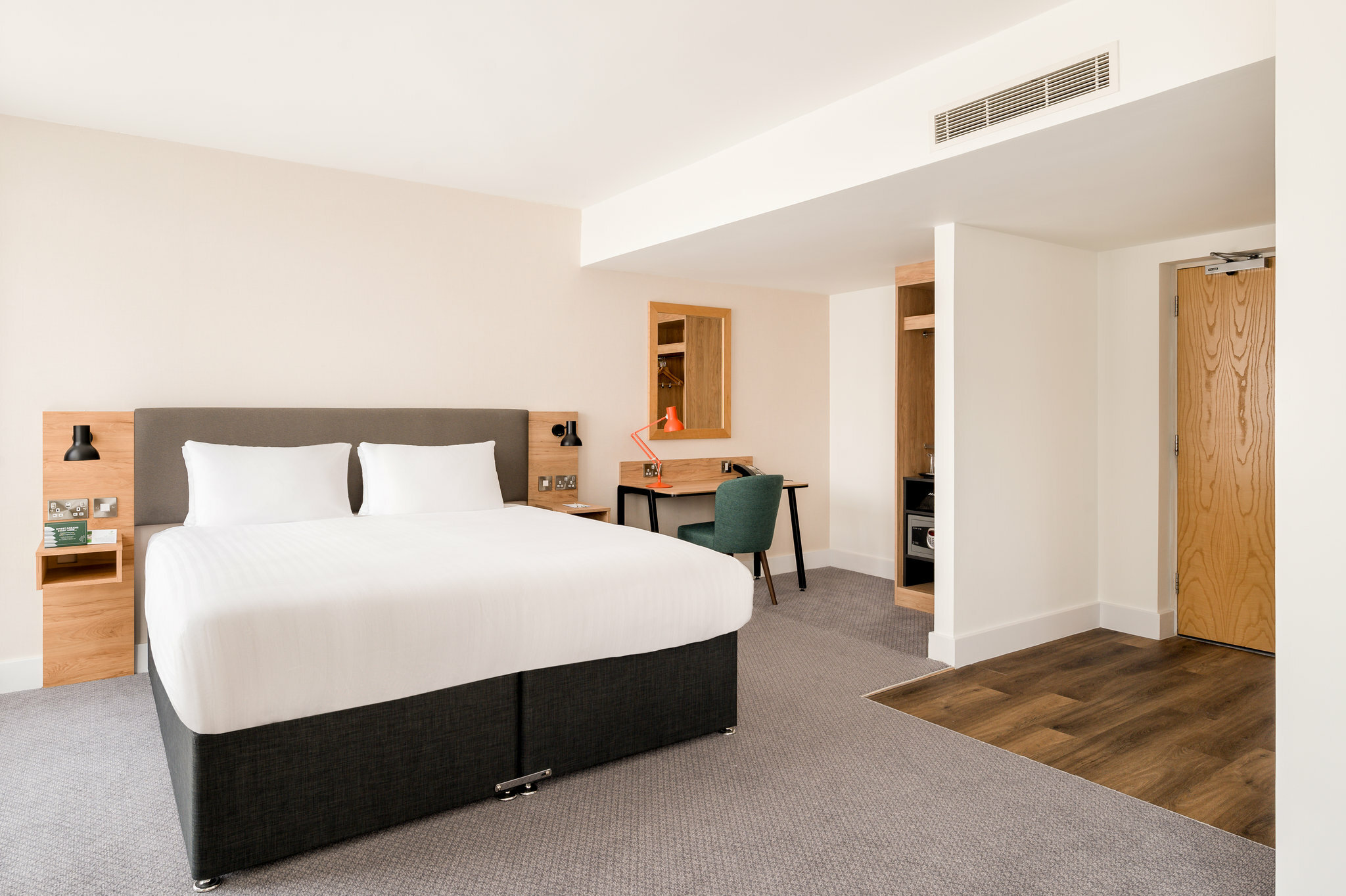Фото Holiday Inn Birmingham City Centre