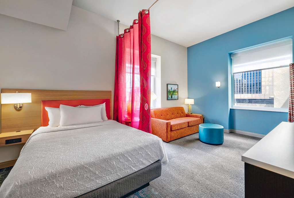 Фото Home2 Suites by Hilton Minneapolis Downtown