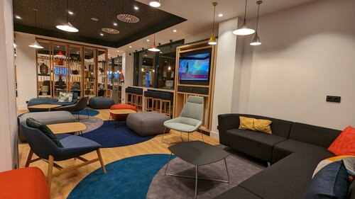 Гостиница Holiday Inn Express Bilbao, an Ihg Hotel в Стране Басков