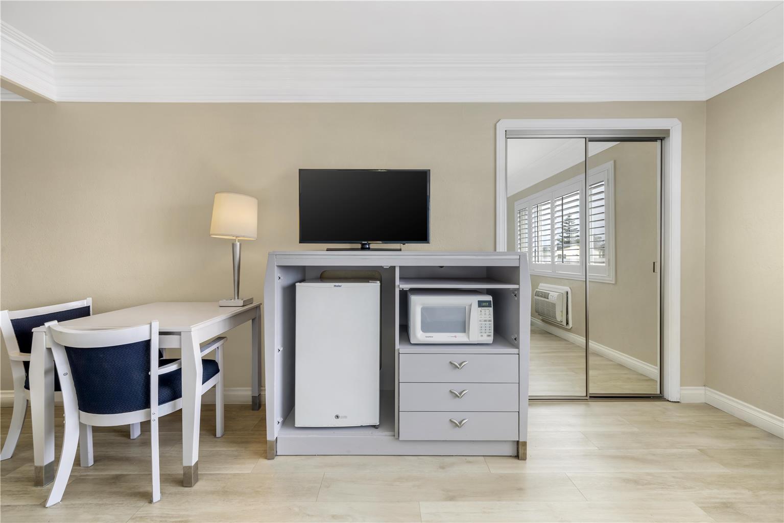 Фото Best Western Tradewinds