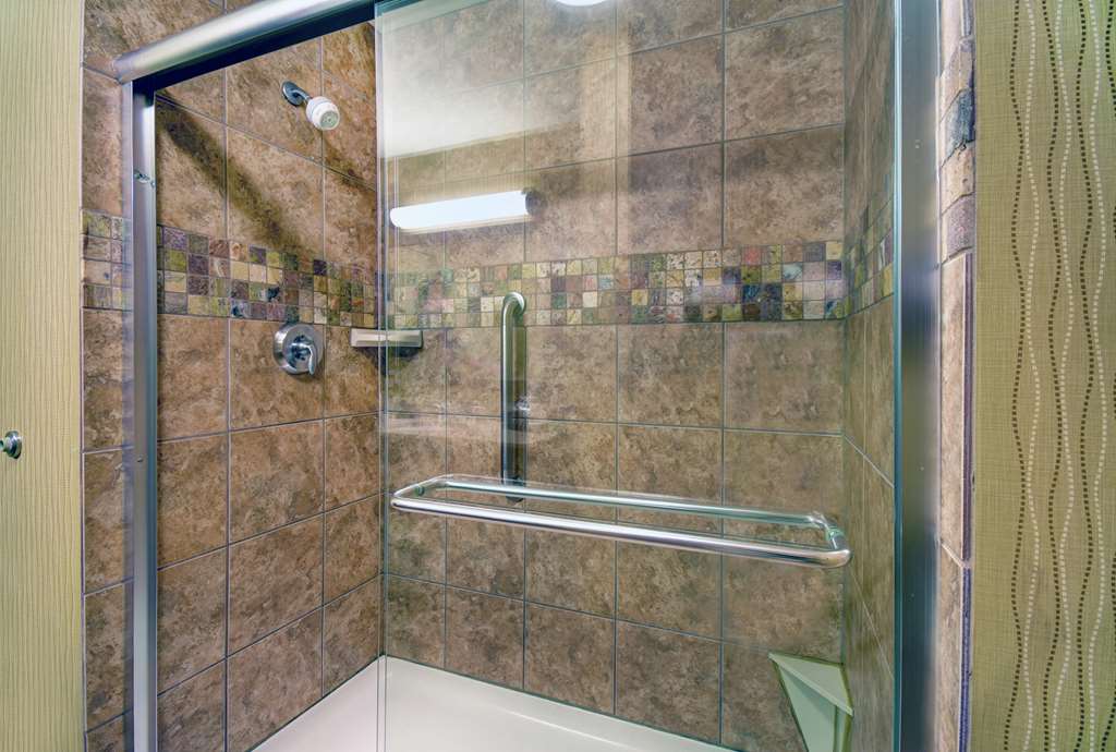 Фото Hampton Inn Beloit