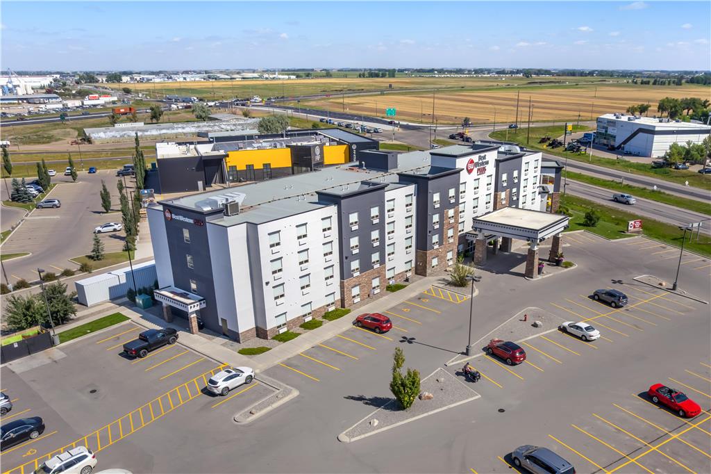 Фото Best Western Plus Service Inn & Suites