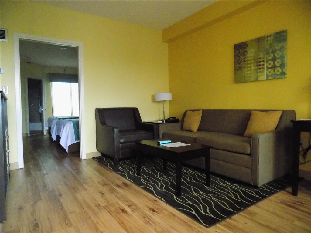 Фото Best Western Plus Deerfield Beach Hotel & Suites