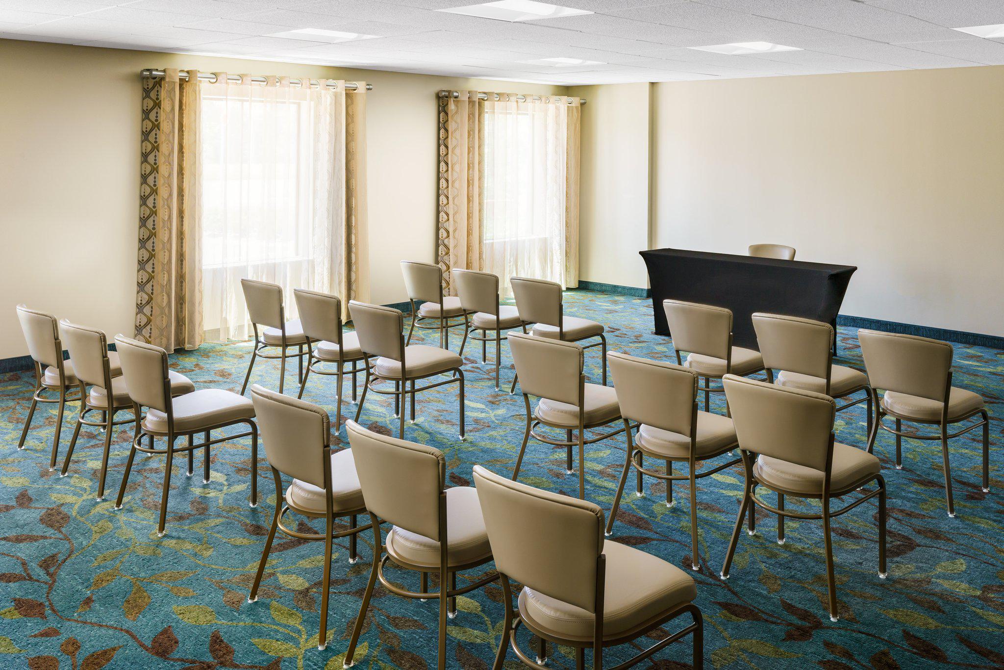 Фото Candlewood Suites Orlando - Lake Buena Vista, an Ihg Hotel