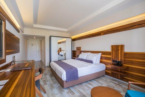 Гостиница Karpalas City Hotel & SPA в Болу