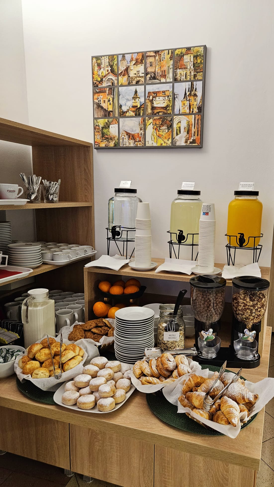 Фото Long Street Hotel