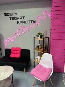 Katina_brows (Red Square, 10) ، شريط حاجب العين