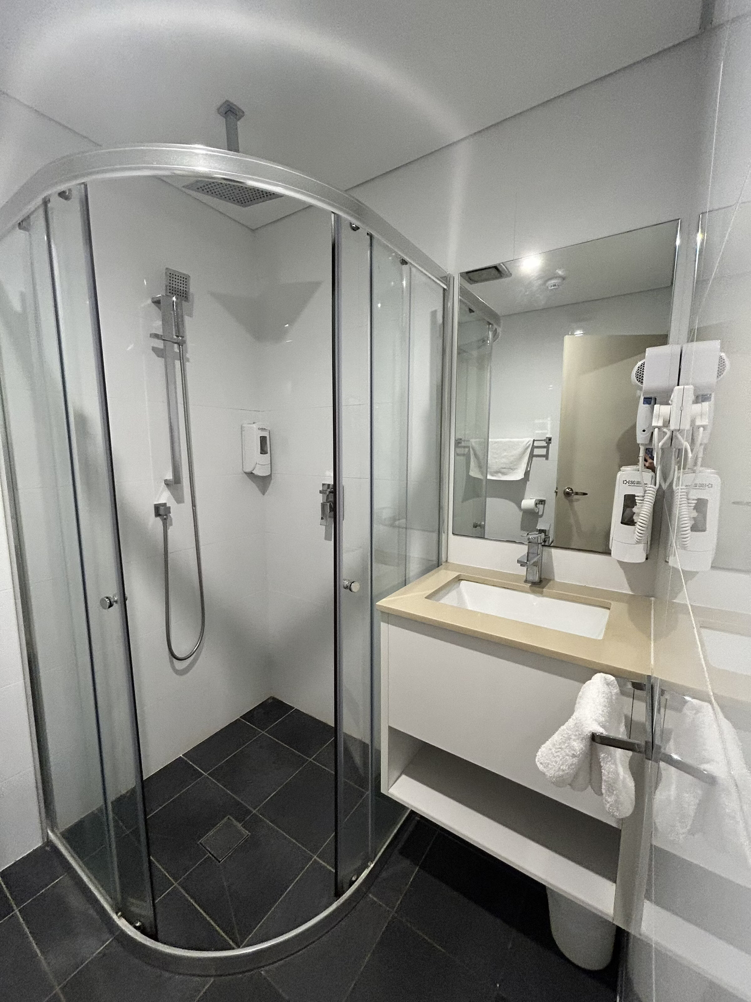 Фото Marco Polo Motor Inn Sydney Hotel