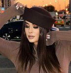 Шапки (ulitsa 25 Oktyabrya, 33), hat shop