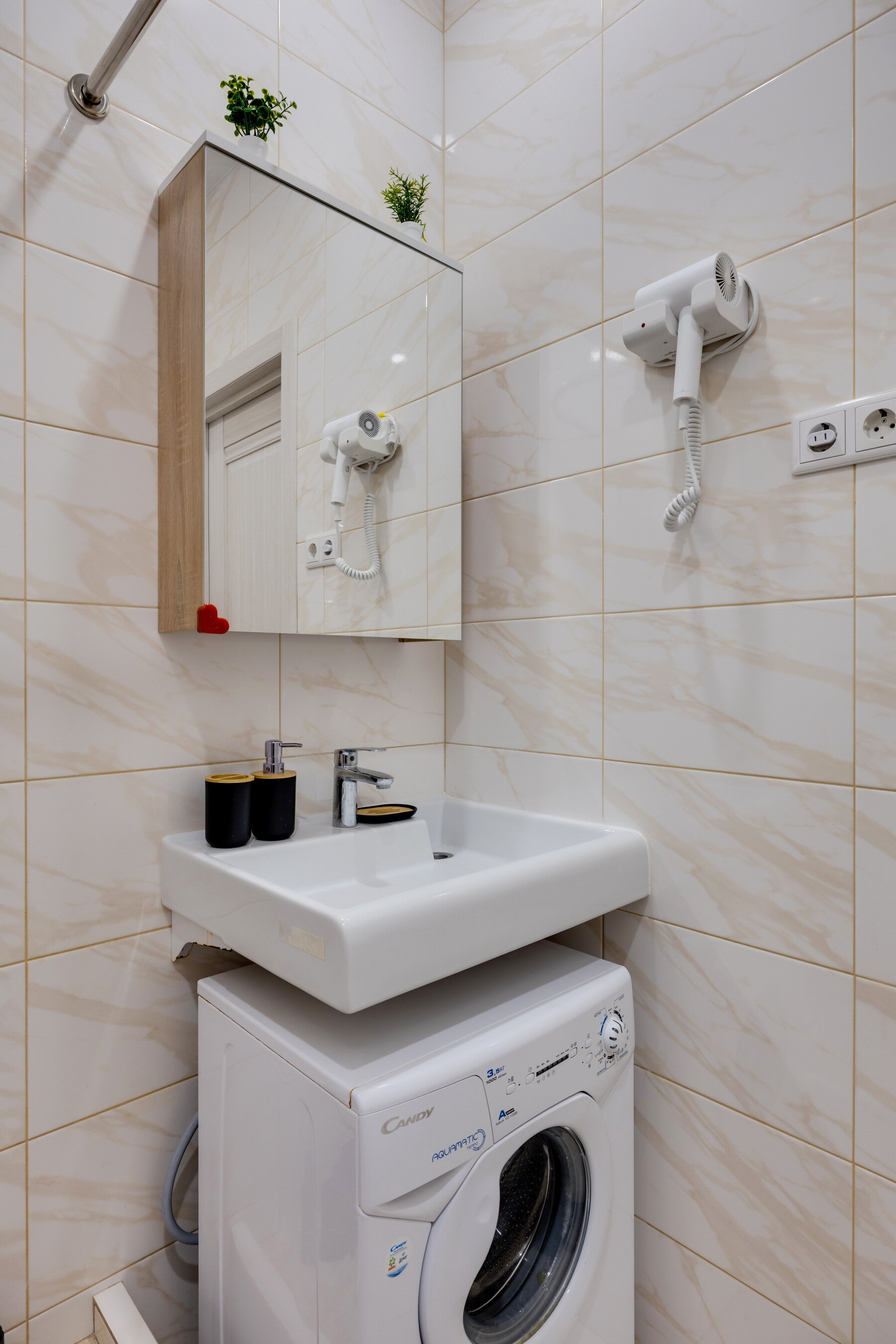 Фото Апартаменты на Северной от Home24