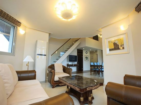 Фото High1 Condominium