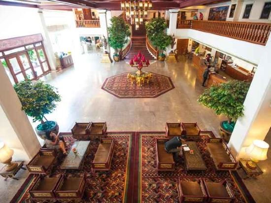 Фото отеля 2