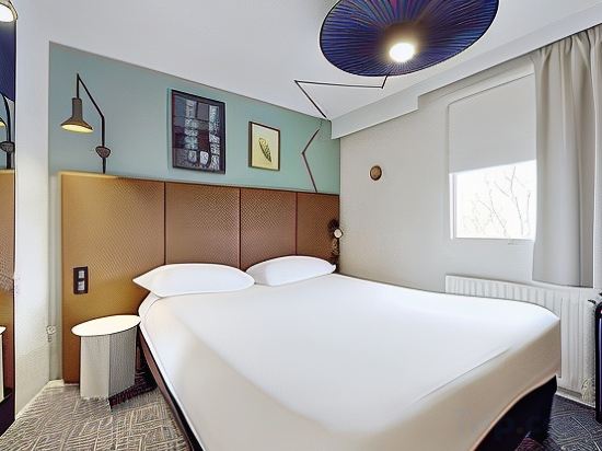 Фото ibis Paris Brancion Parc des Expositions 15eme