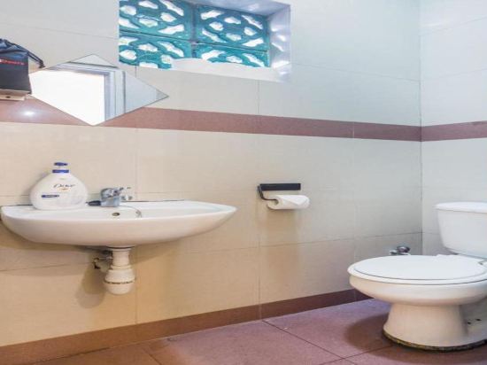 Фото Beat Arts Hostel at Chinatown