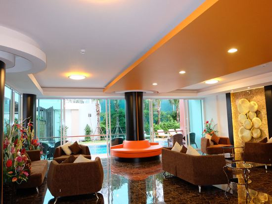 Фото Phuket Seaview Resotel