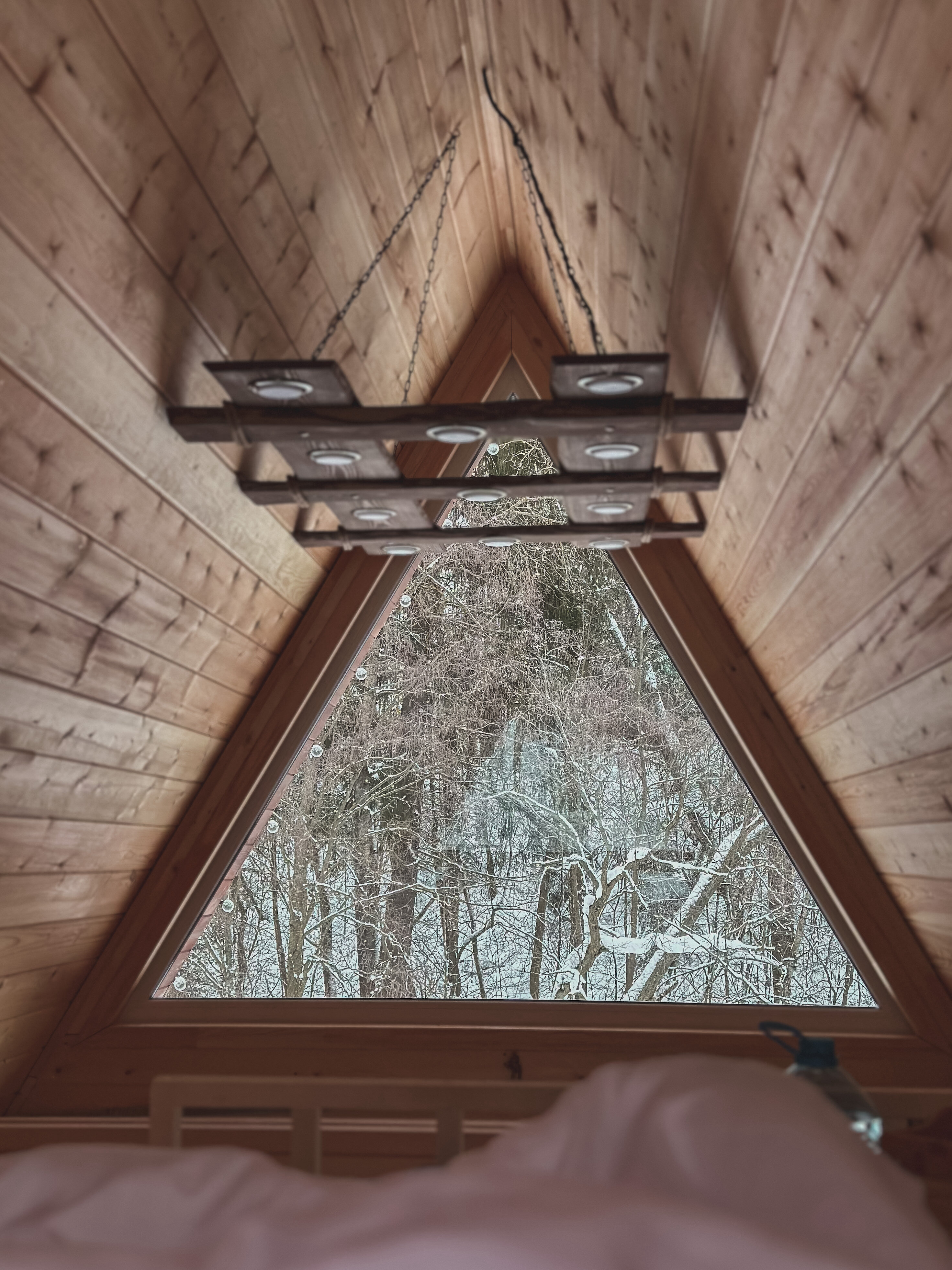 Фото Дом Углом