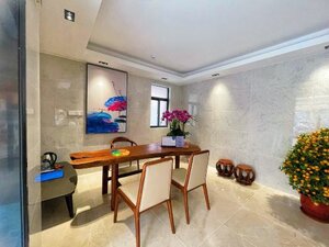 Yao Jianju Guesthouse (No. 5, East 20th Alley, Julong 1st Street, Changjiao Residents Committee, Lunjiao Subdistrict Office), hotel