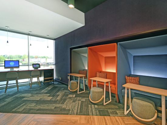 Фото Tru by Hilton Grand Rapids Airport