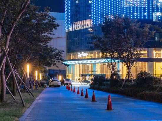 Фото 240576787380