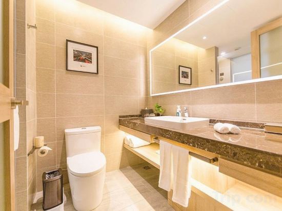 Фото Atour Hotel