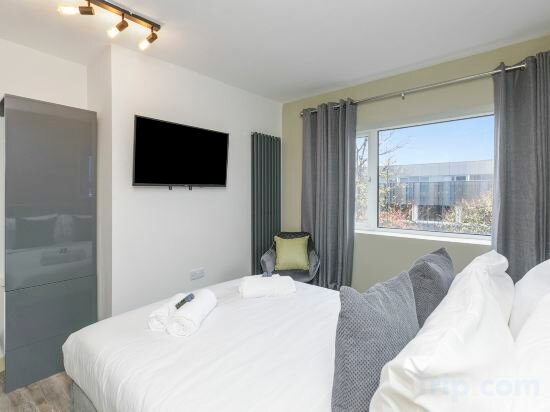 Hotel The Number 11 by the Warren Collection, County Antrim, photo