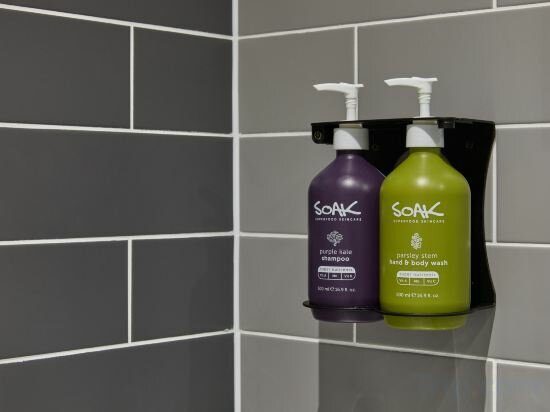 Фото Holiday Inn Express London - Limehouse, an Ihg Hotel