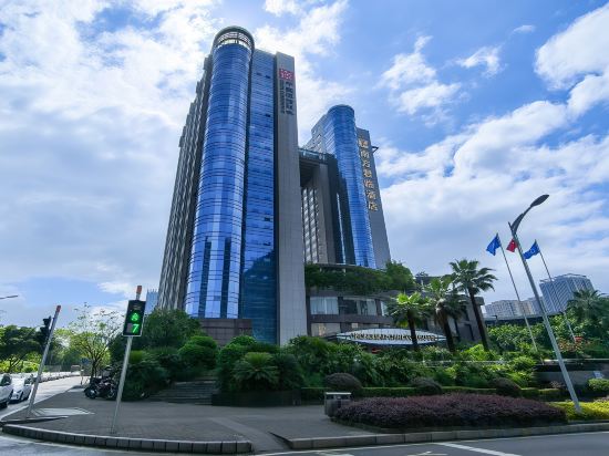 Фото Chongqing Carlton Hotel